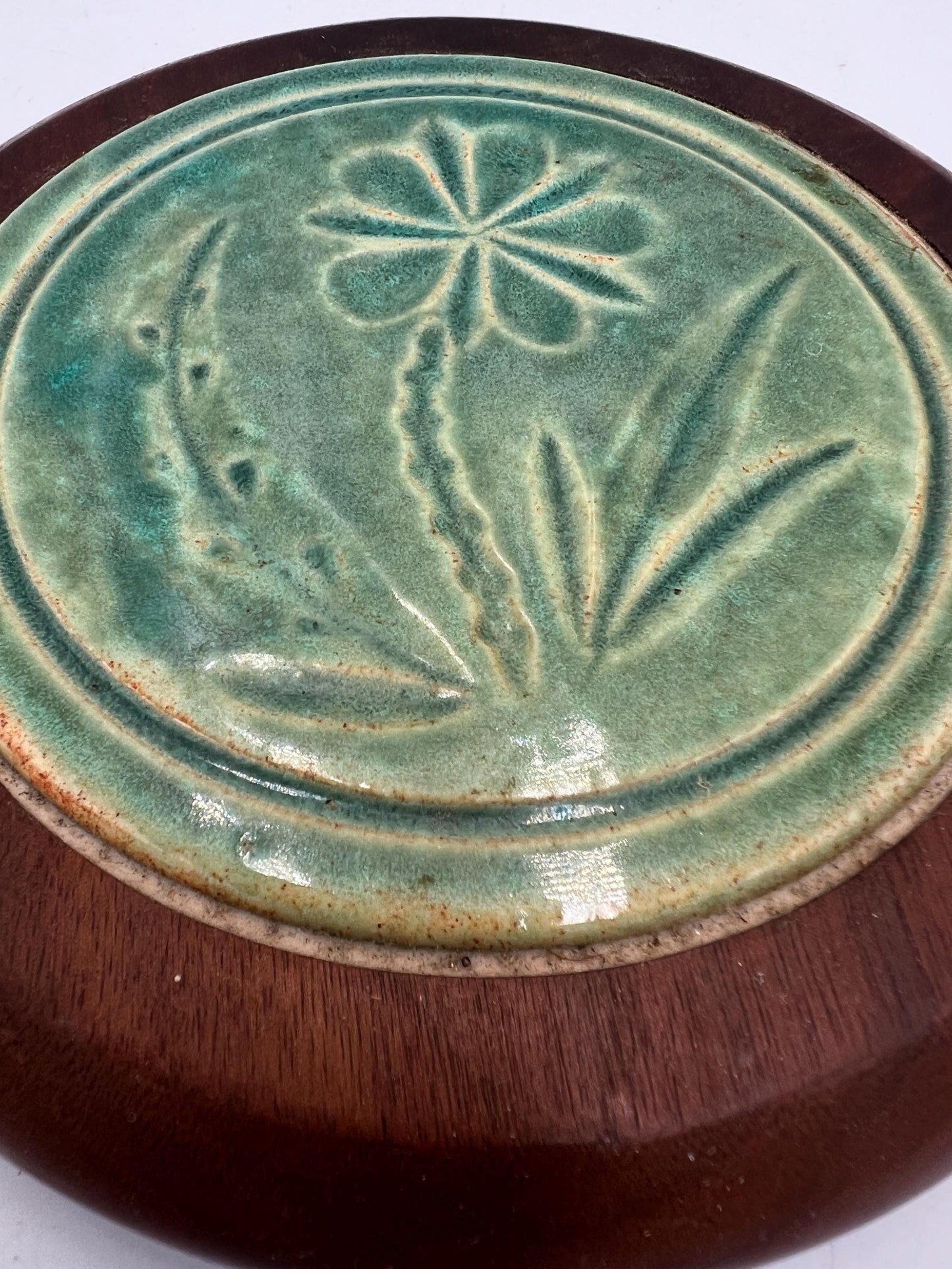 Pigeon Forge Pottery Trivet