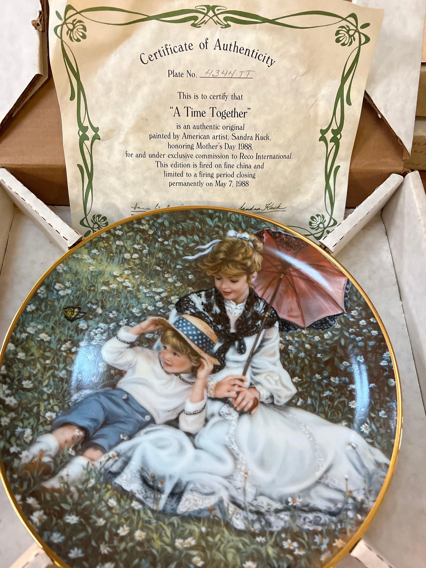 Mother's Day Collectible Plate: Sandra Kuck Floral Design - Limited Edition
