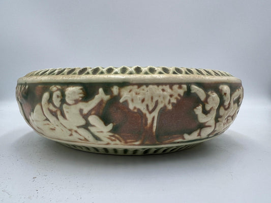 Roseville Donatello Cherub Center Bowls