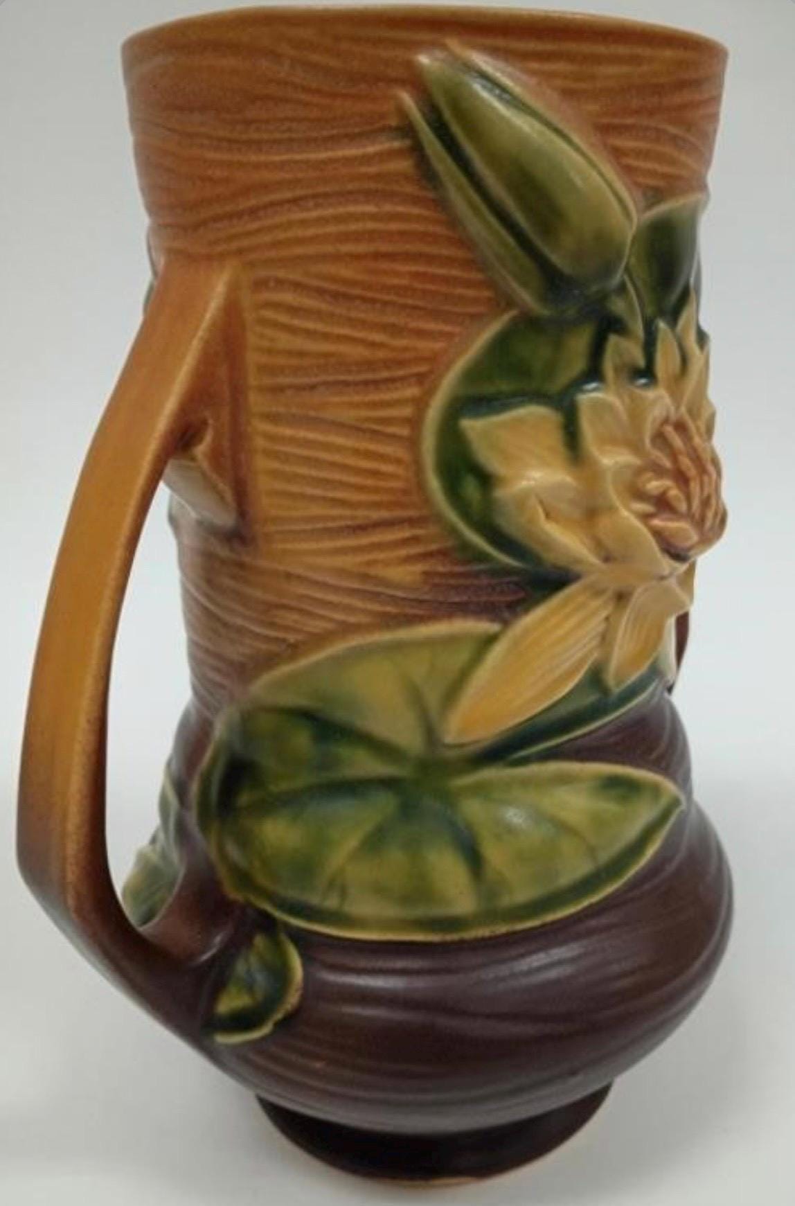 Roseville Pottery Brown Water Lily Vase 76-8"