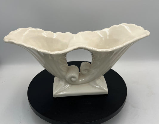 Abingdon Pottery Vintage Double Cornucopia Planter