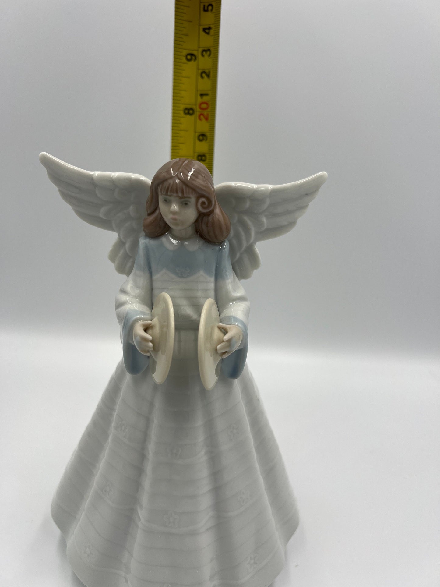 Lladro #5876 "Angel Cymbalist"