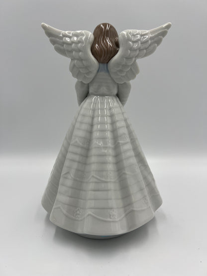 Lladro #5876 "Angel Cymbalist"