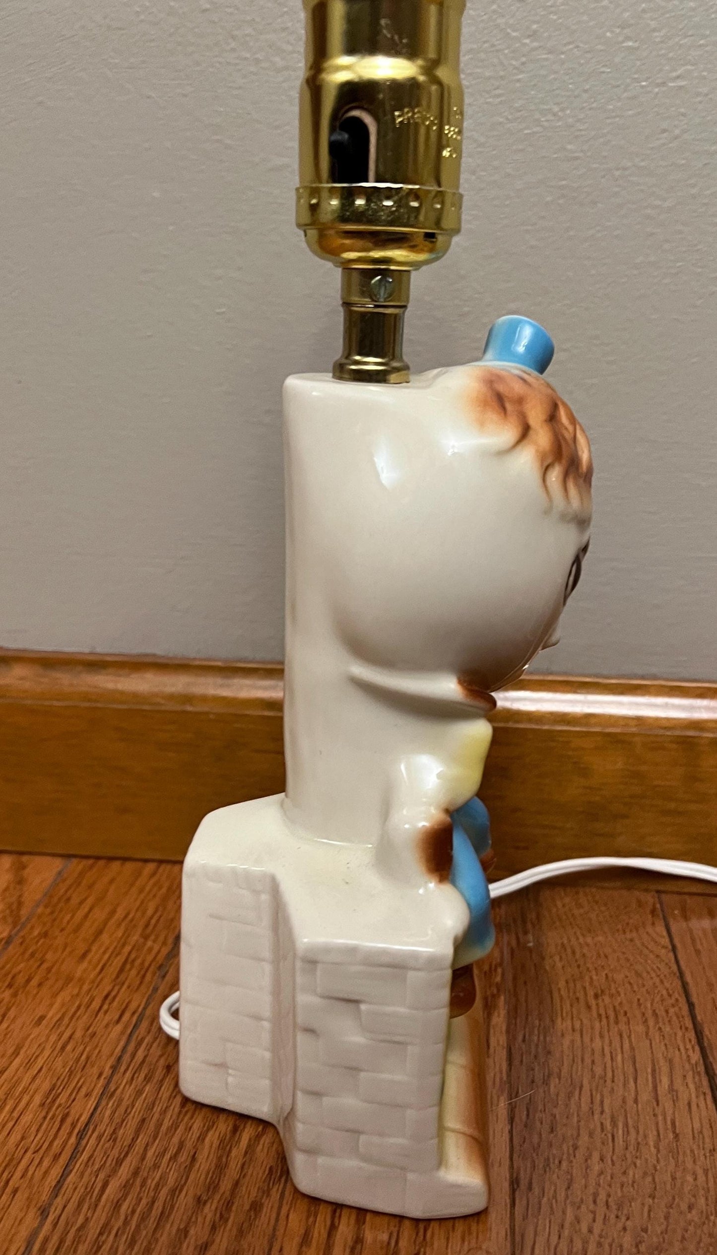 Vintage~Mid Century Glossy Ceramic Humpty Dumpty Lamp ~11" Tall - WORKS