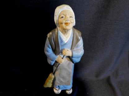 Art Deco Porcelain Figurine - Dido of Tyre, 7.5" Tall