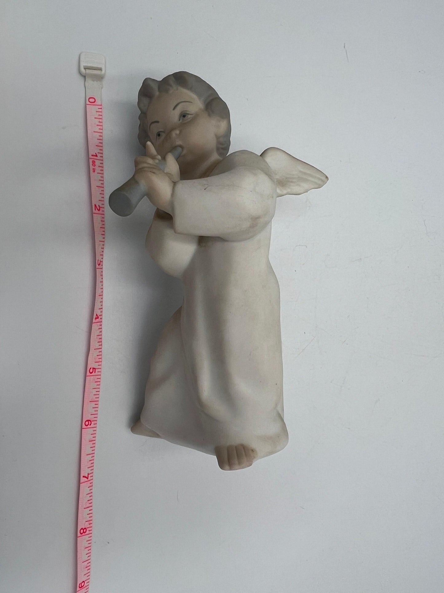 Lladr?? Angel Figurine: Vintage Porcelain Playing Flute