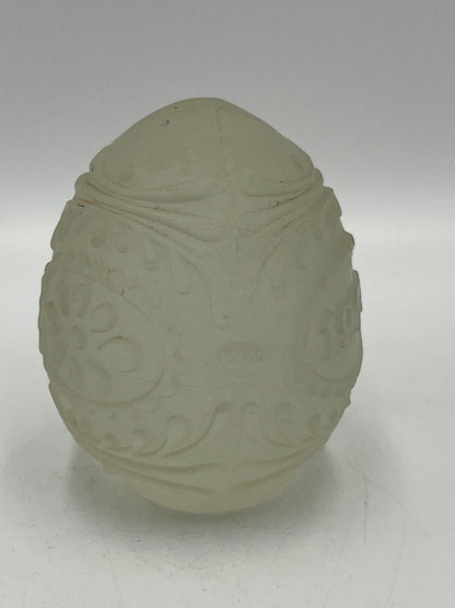 Goebel 1979 Frosted Crystal Glass Egg Paperweight