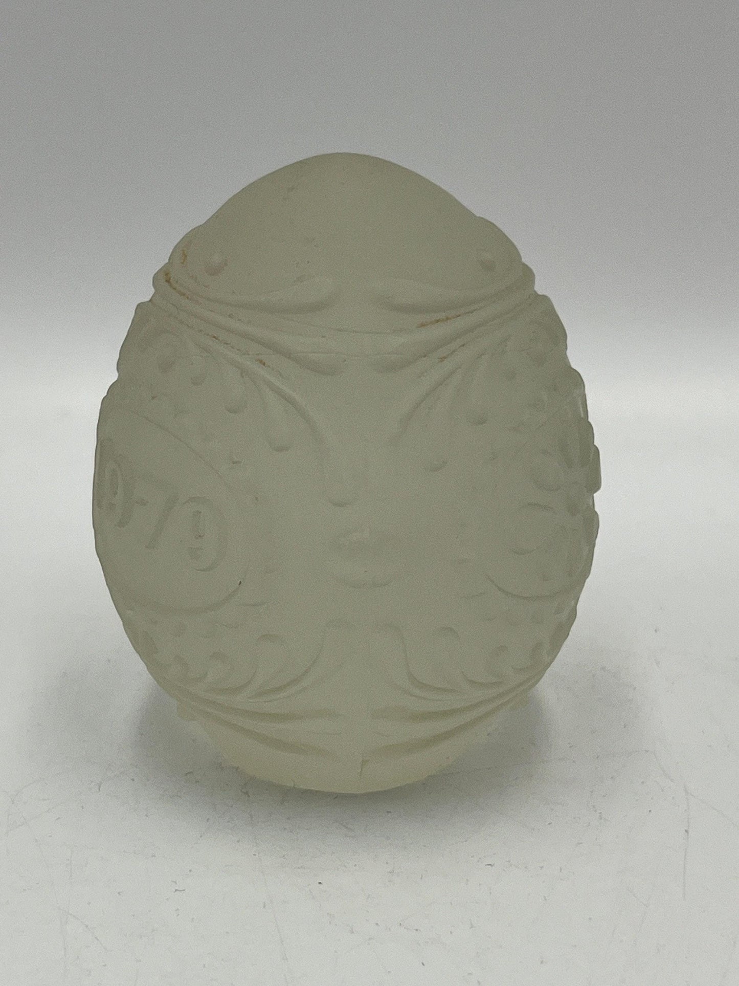 Goebel 1979 Frosted Crystal Glass Egg Paperweight