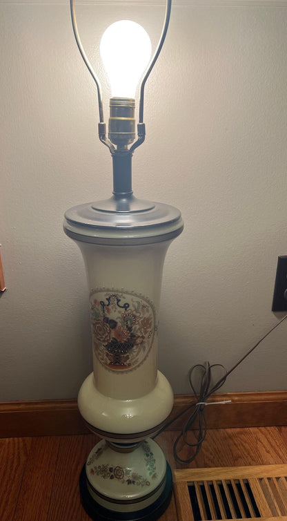 Vintage Floral Table Lamp, Tan Beaded Design (Works, No Shade)
