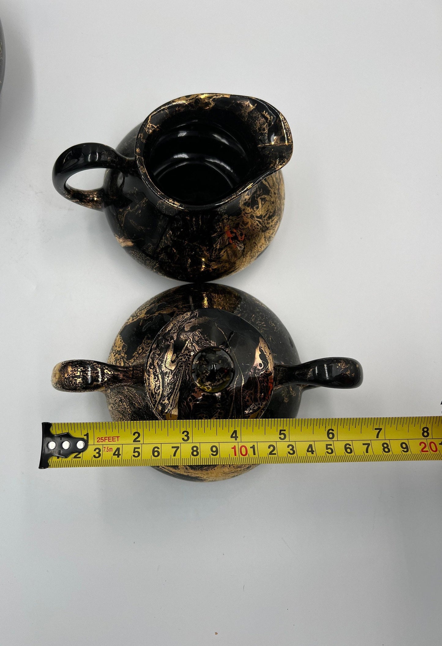 Sascha Brastoff Surf Ballet Creamer and Sugar Set (2 pieces)