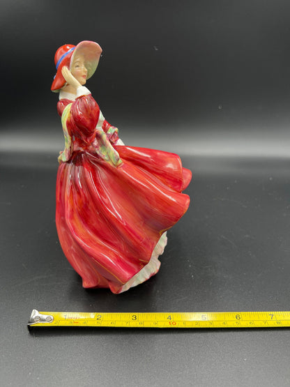 Royal Doulton Figurine, Top Of the Hill, 1937  BEAUTIFUL CONDITION!!!!!