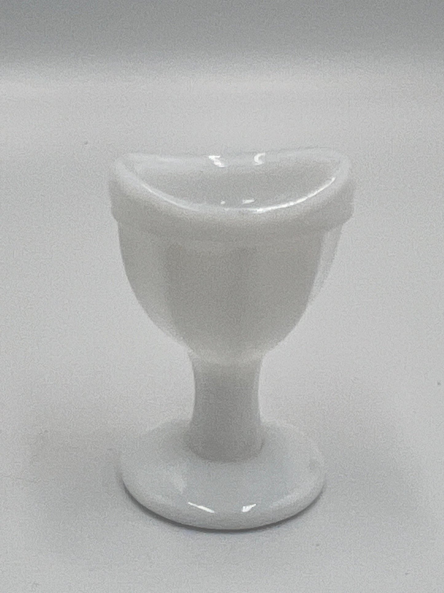 Milk Glass Eyewash Cup: Vintage White Collectible (8-Panel Octagon Stem)