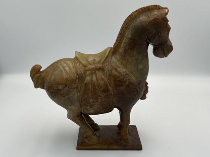 Tang Dynasty Style Horse: Chinese Carved Jade Sculpture (Vintage 20th Century)