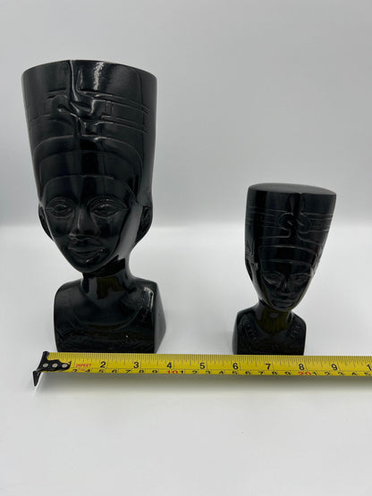 Nefertiti Busts: Vintage Black Egyptian Queen Sculptures - Pair