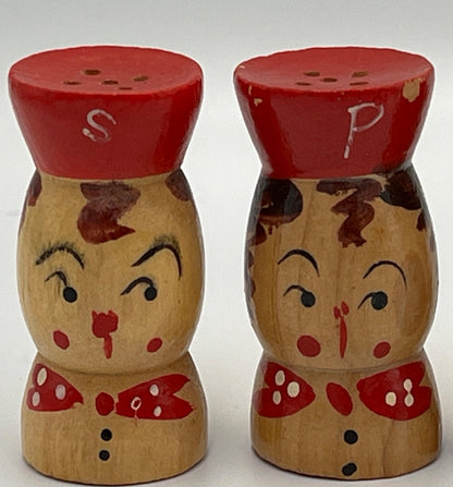 Salt and Pepper Shakers: 1950s Japanese Mini Wood Set - Hand Painted