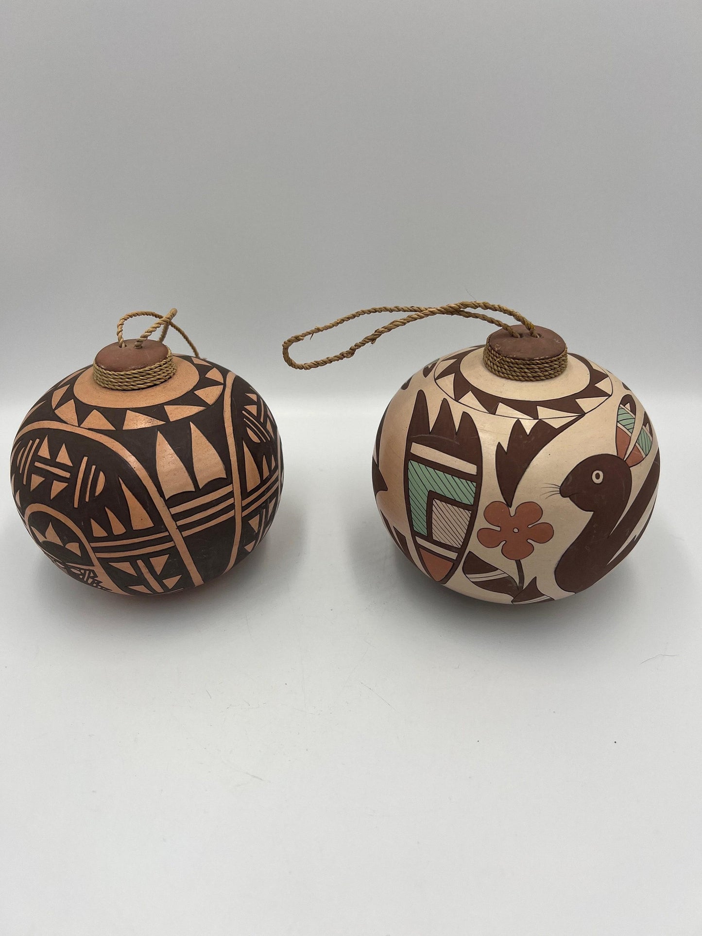 Pueblo Pottery Wall Art: Vintage Hand-Painted Pair - Rustic Southwest