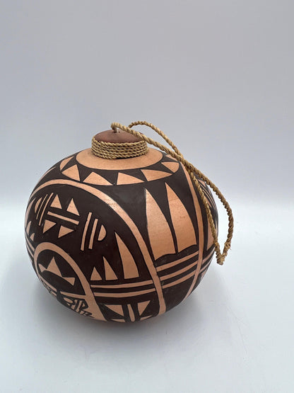 Pueblo Pottery Wall Art: Vintage Hand-Painted Pair - Rustic Southwest