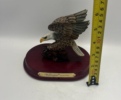 Vintage Bald Eagle Statue - Rustic Wooden Display Base