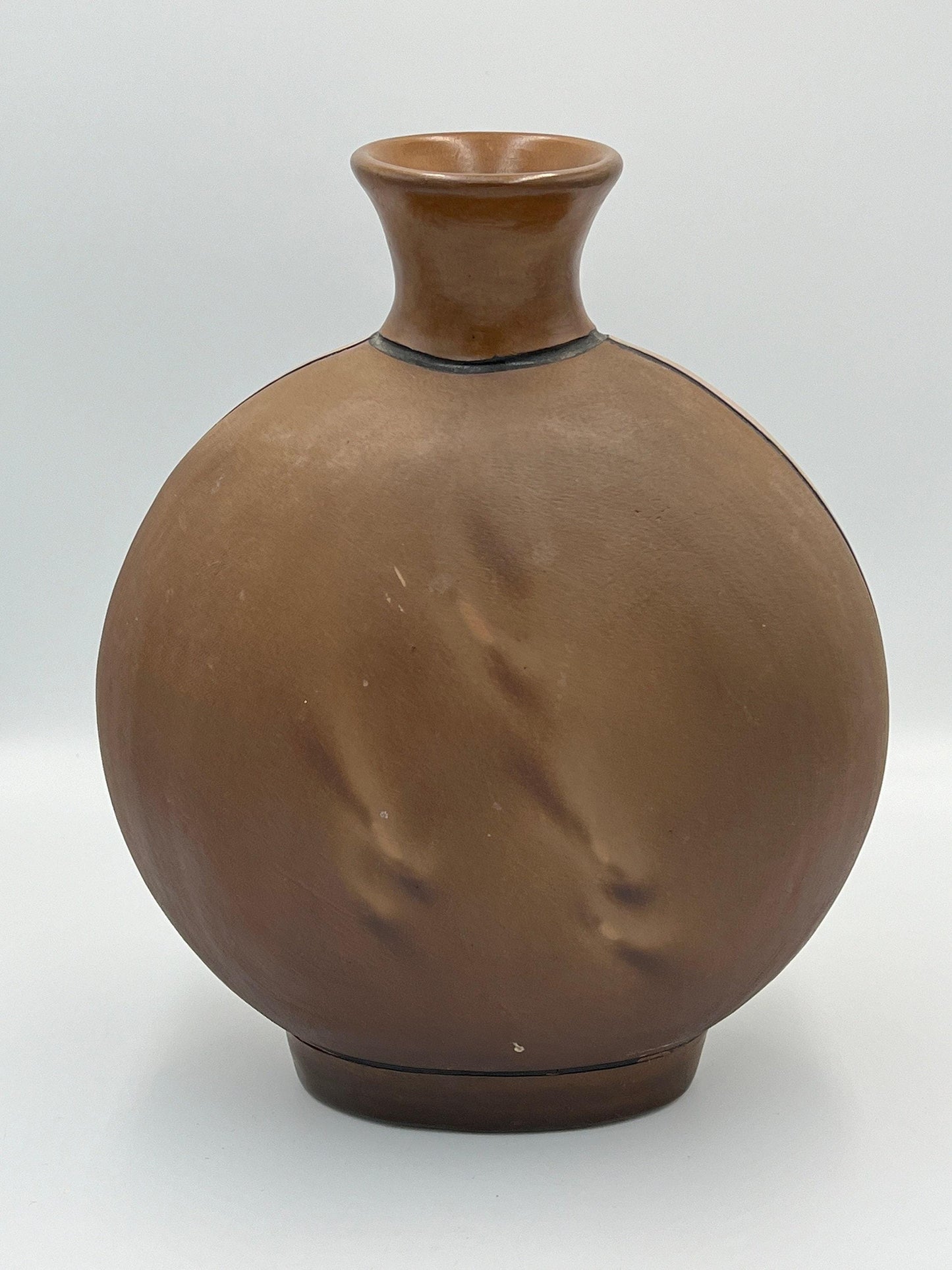 Abstract Face Vase: Peruvian Chulucanas Pottery - Rustic Ceramic