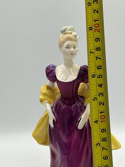 Vintage Royal Doulton Loretta HN 2337 Figurine