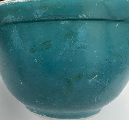 Pyrex Mixing Bowl: Robins Egg Blue Glass (1.5 Pint, Mid Century)