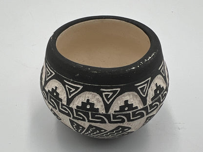 Native American Seed Pot: Vintage Acoma Pottery (Signed and Hand-Painted)