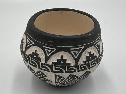 Native American Seed Pot: Vintage Acoma Pottery (Signed and Hand-Painted)
