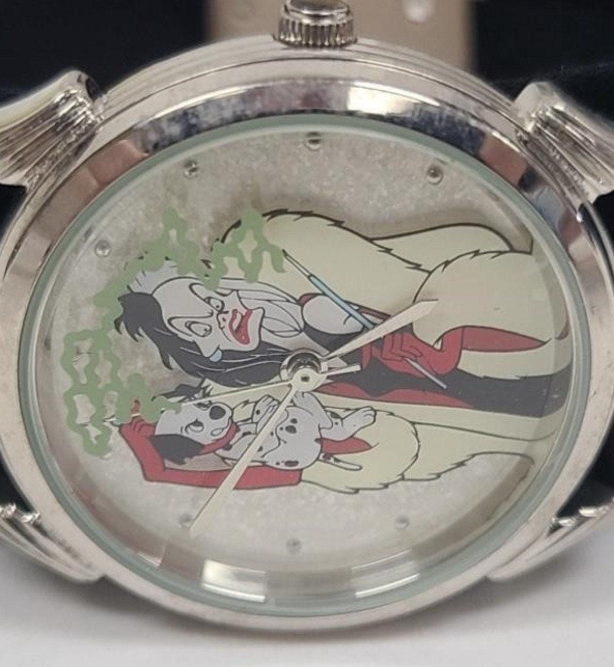 Cruella DeVil Watch and Figurine: Limited Edition Disney Villain