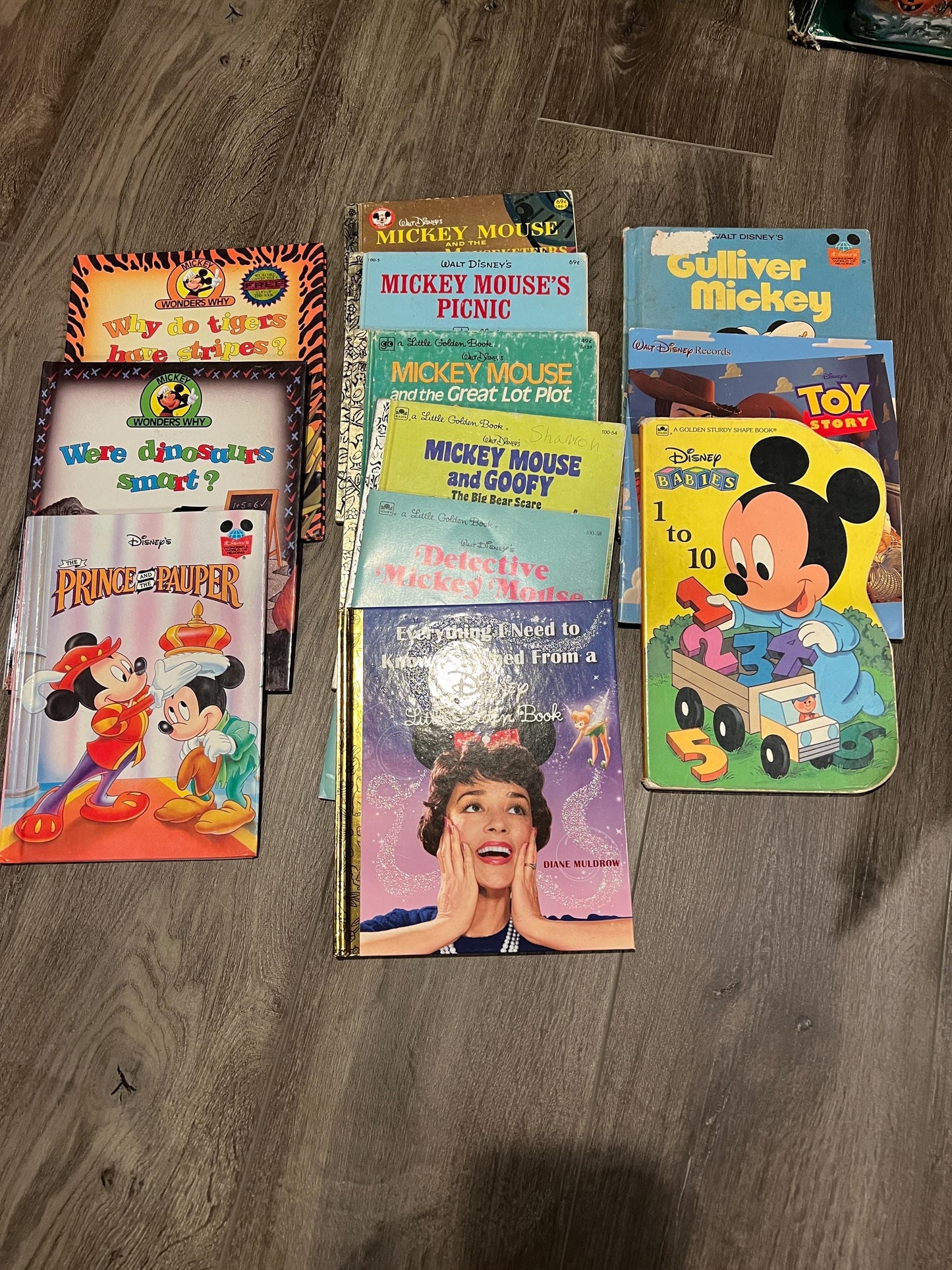 12 DISNEY Books for Kids Mickey Mouse