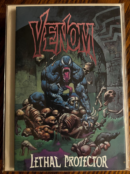 Venom & Carnage Bundle (2 Comics) Marvel 1990s Venom Era