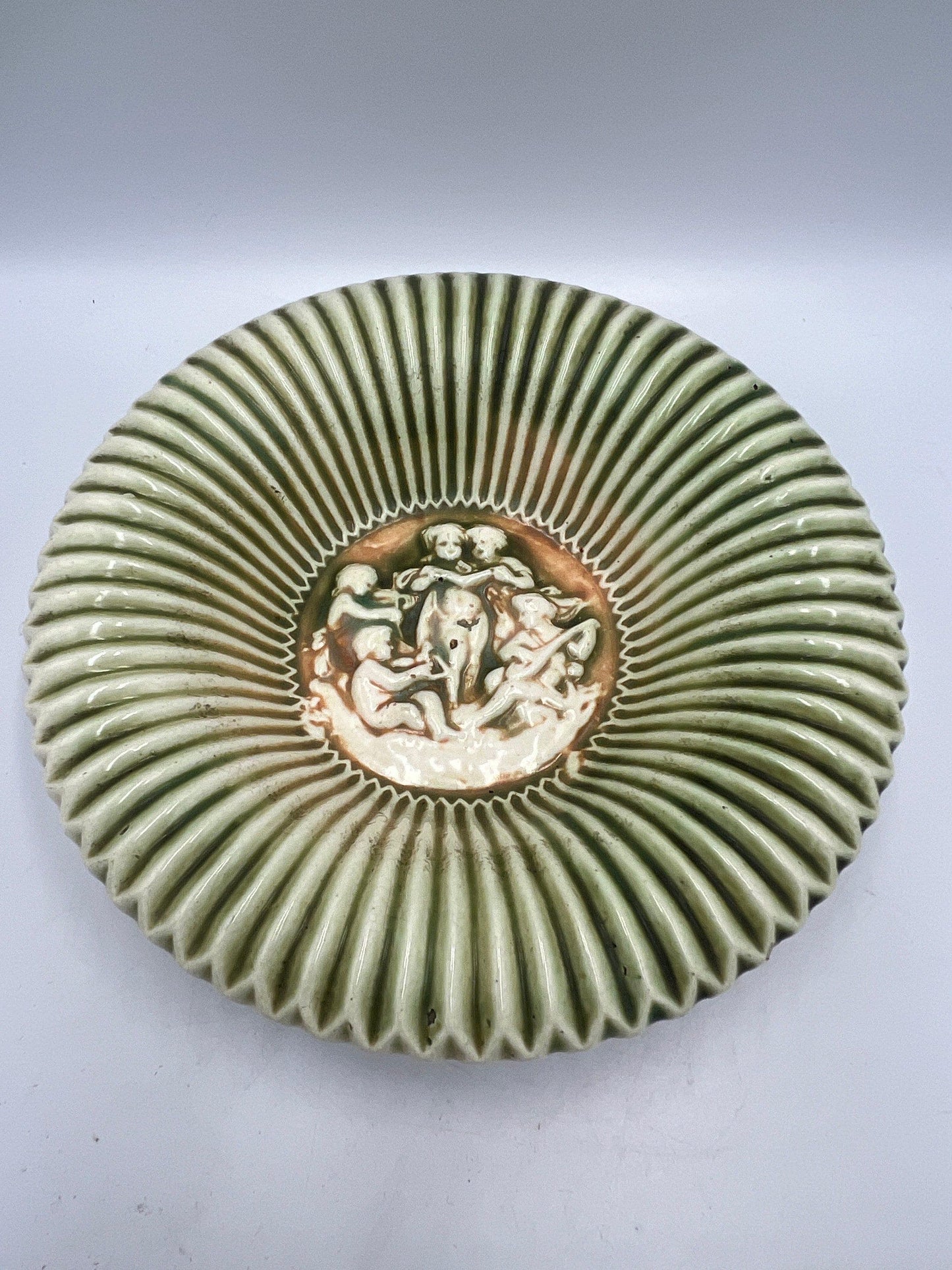 Roseville Donatello Antique Pottery Bowl: 1916 Rolled Edge Ceramic Plate