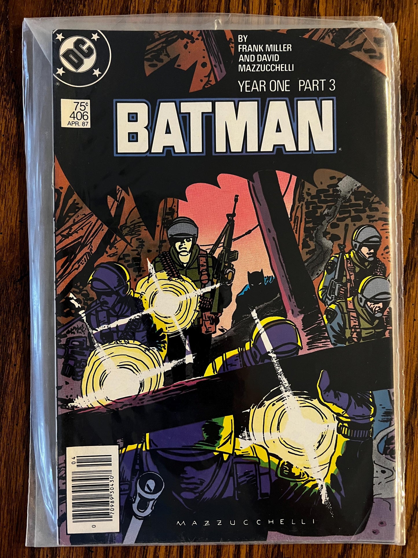 BATMAN: "YEAR ONE" Complete Set (404, 405, 406, 407) + Lead-in #403! - Frank Miller - High Grade!