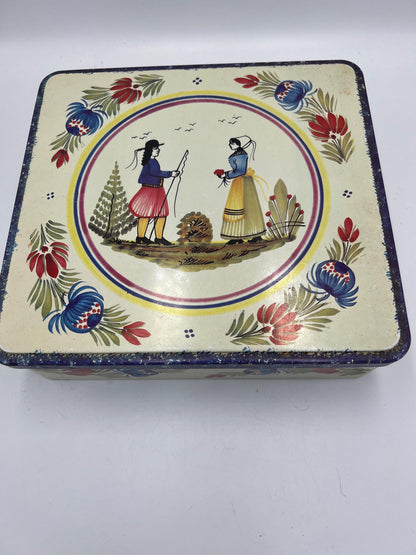 Quimper Faience Set 27 pcs plus Misc items - Bowls - Containers - Plates - Creamer - Sugar