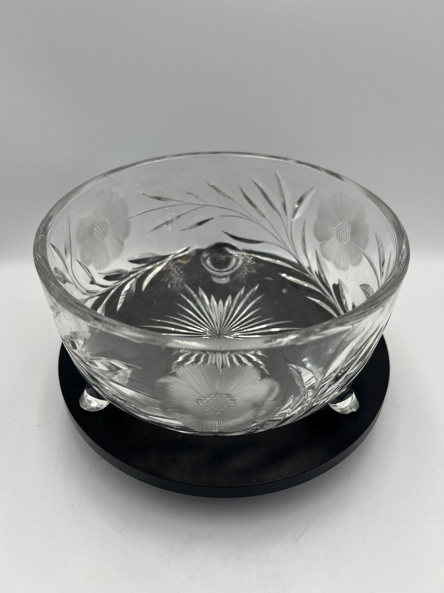 Tri Foot Crystal Bowl Starburst Pattern