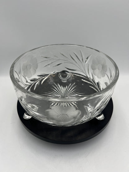 Tri Foot Crystal Bowl Starburst Pattern