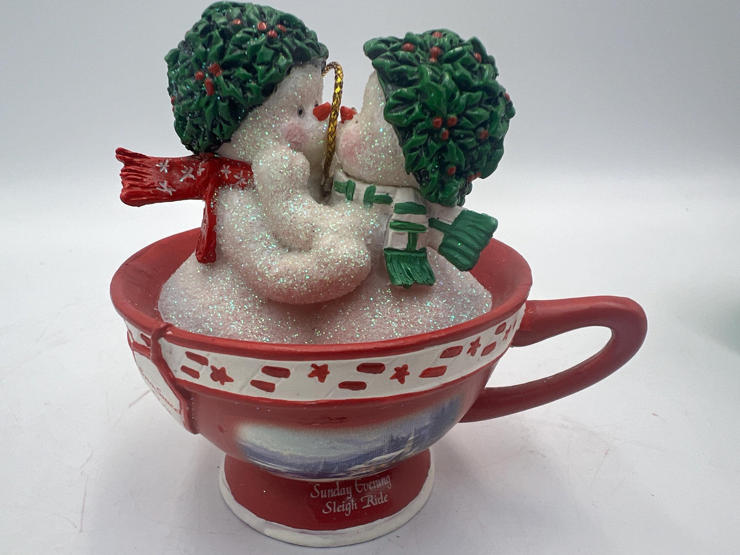 Thomas Kinkade Ornaments "Sweet Teas" Sets Snowmen in Teacups