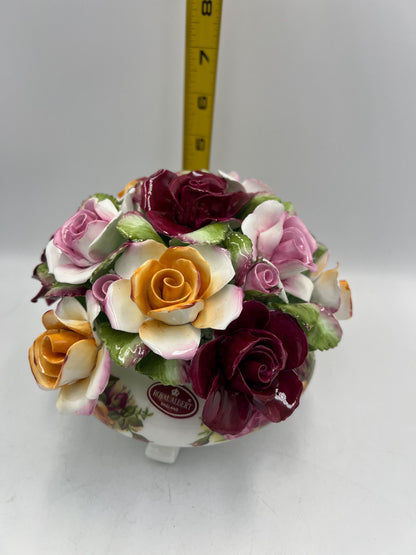 Royal Albert Old Country Roses porcelain Flower
