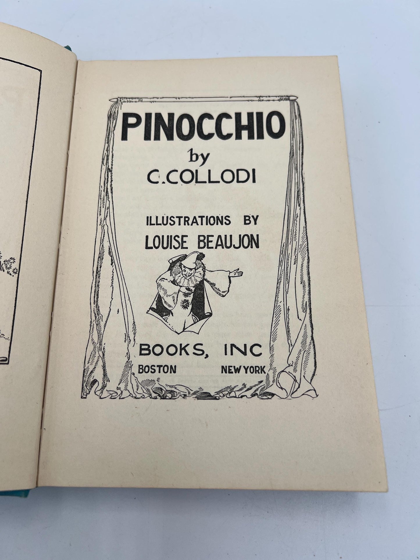 Books - Fragile -  Classic Literature - Early edition - Pinocchio- Alice in Wonderland - Wizard of Oz