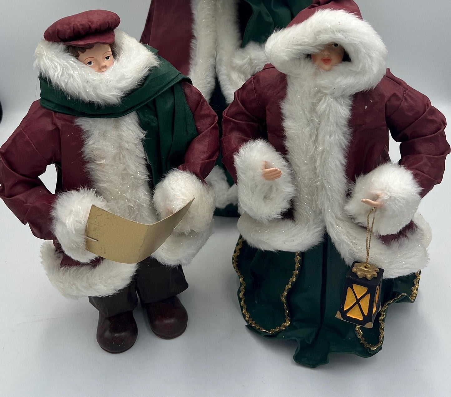 Clothtique Possible Dreams Lot of 4 Christmas Carolers