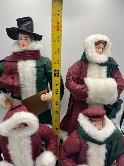 Clothtique Possible Dreams Lot of 4 Christmas Carolers
