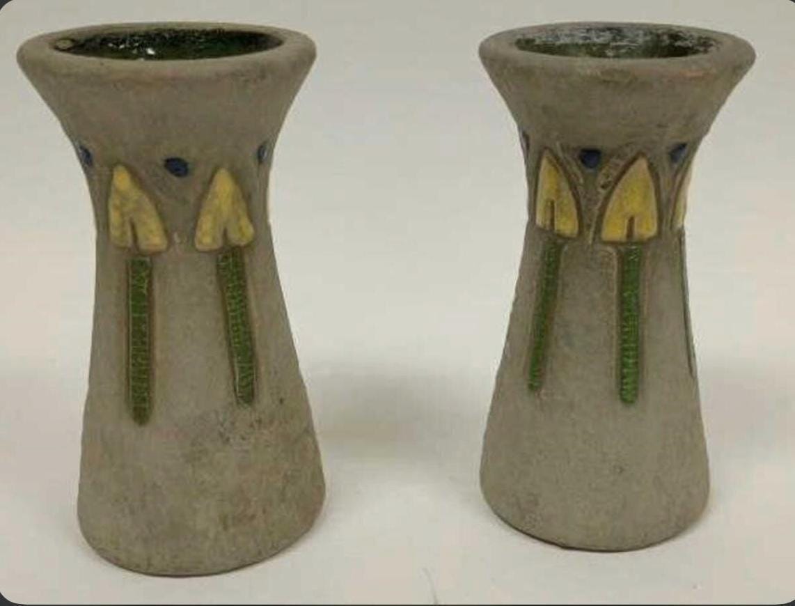 6" Roseville Mostique 1916 Arts & Crafts Vases 164-6