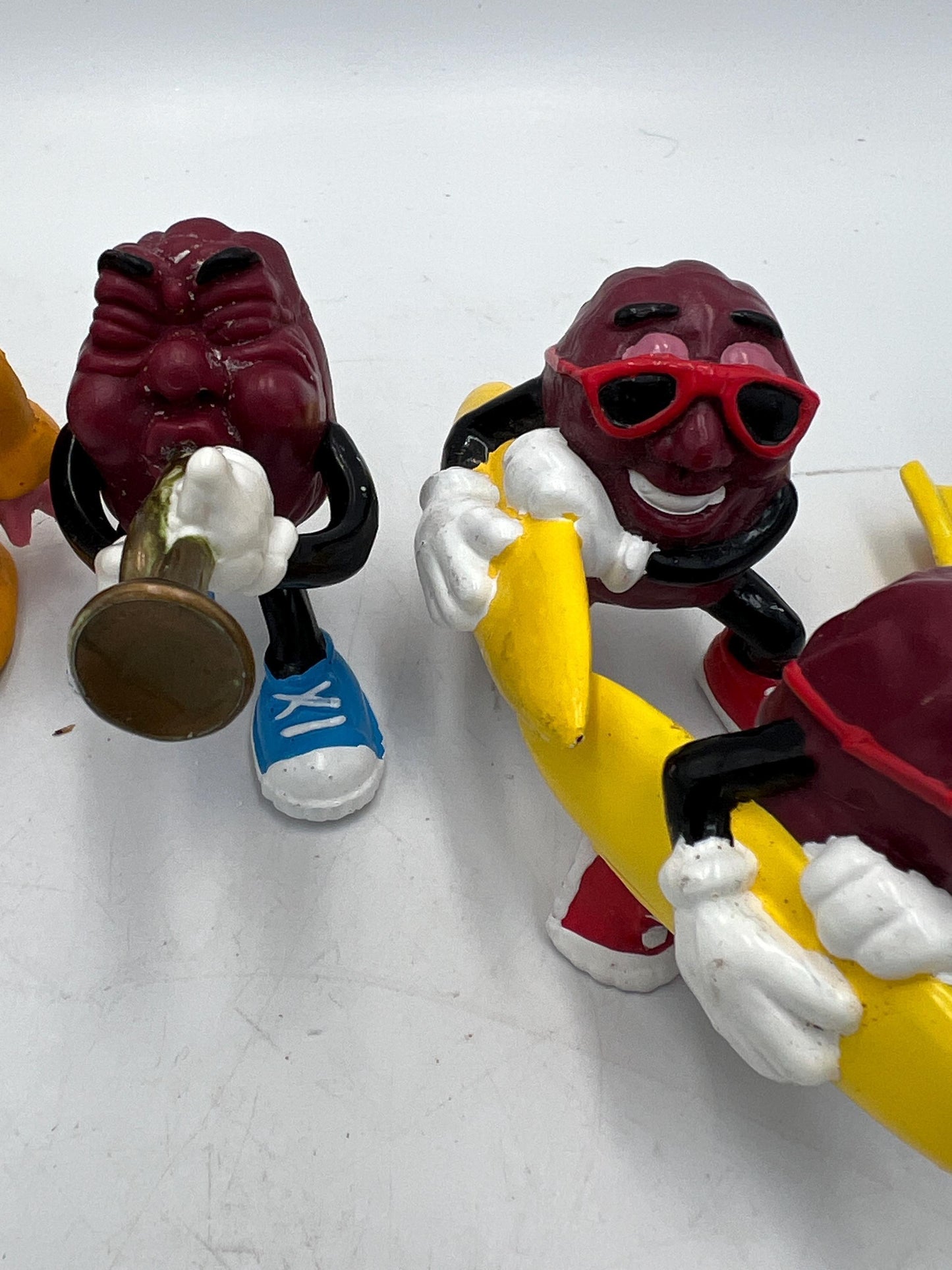 Pose Articulated Figurines - Smurfs - California Raisins - Gizmo Gremlins -Trobbit Paulo