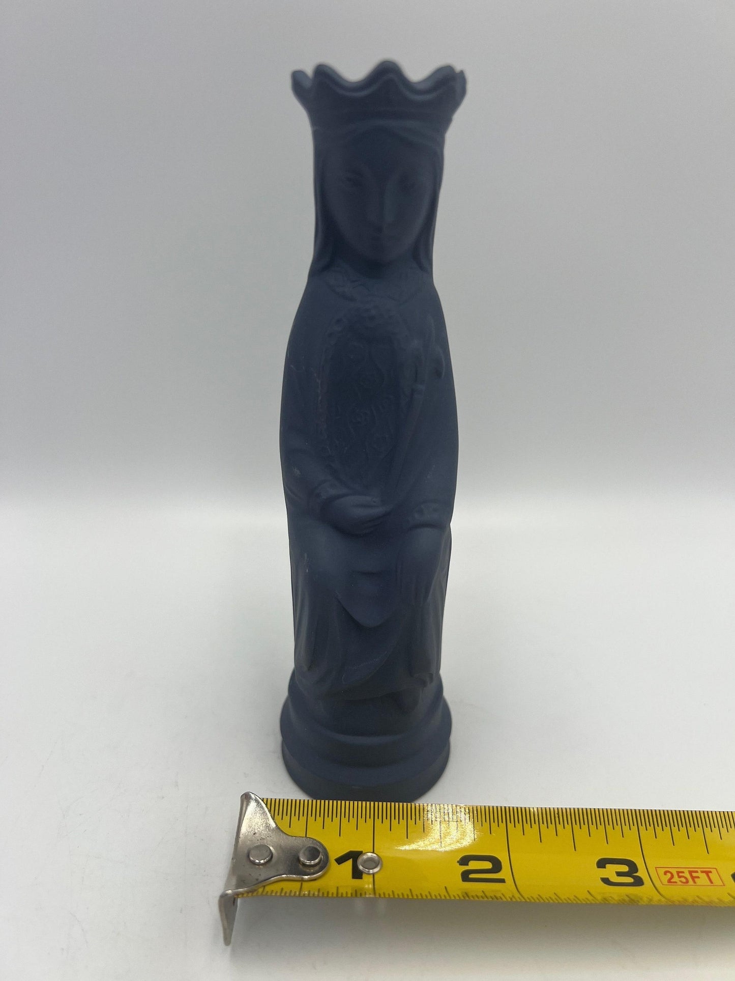 Wedgwood Jasperware Queen Figurine: Vintage Blue Basalt, 1972