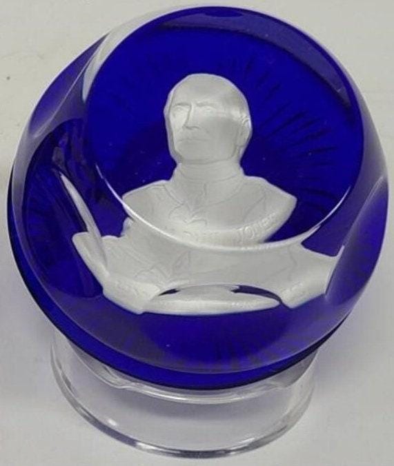 Franklin Mint Bicentennial Cameos in Crystal, John Paul Jones & Admiral de Grasse