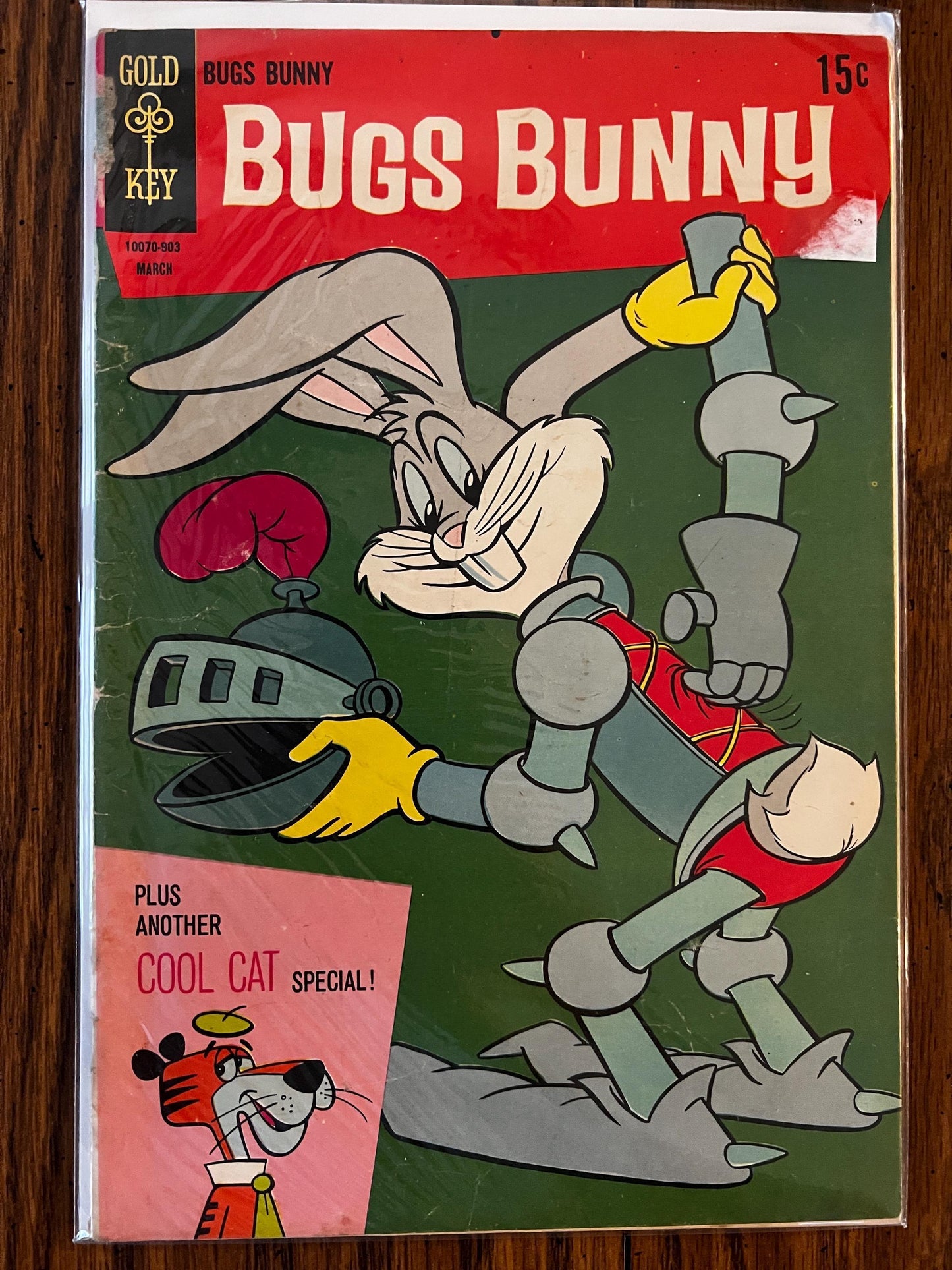 Vintage 1970s Cartoon Comic Lot (10 Issues) – Bugs Bunny, Tweety, Donald Duck, Winnie the Pooh – Whitman & Gold Key