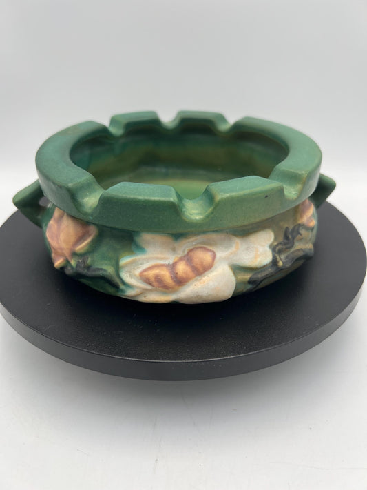Roseville Green Magnolia #388-6" & Ashtray #28