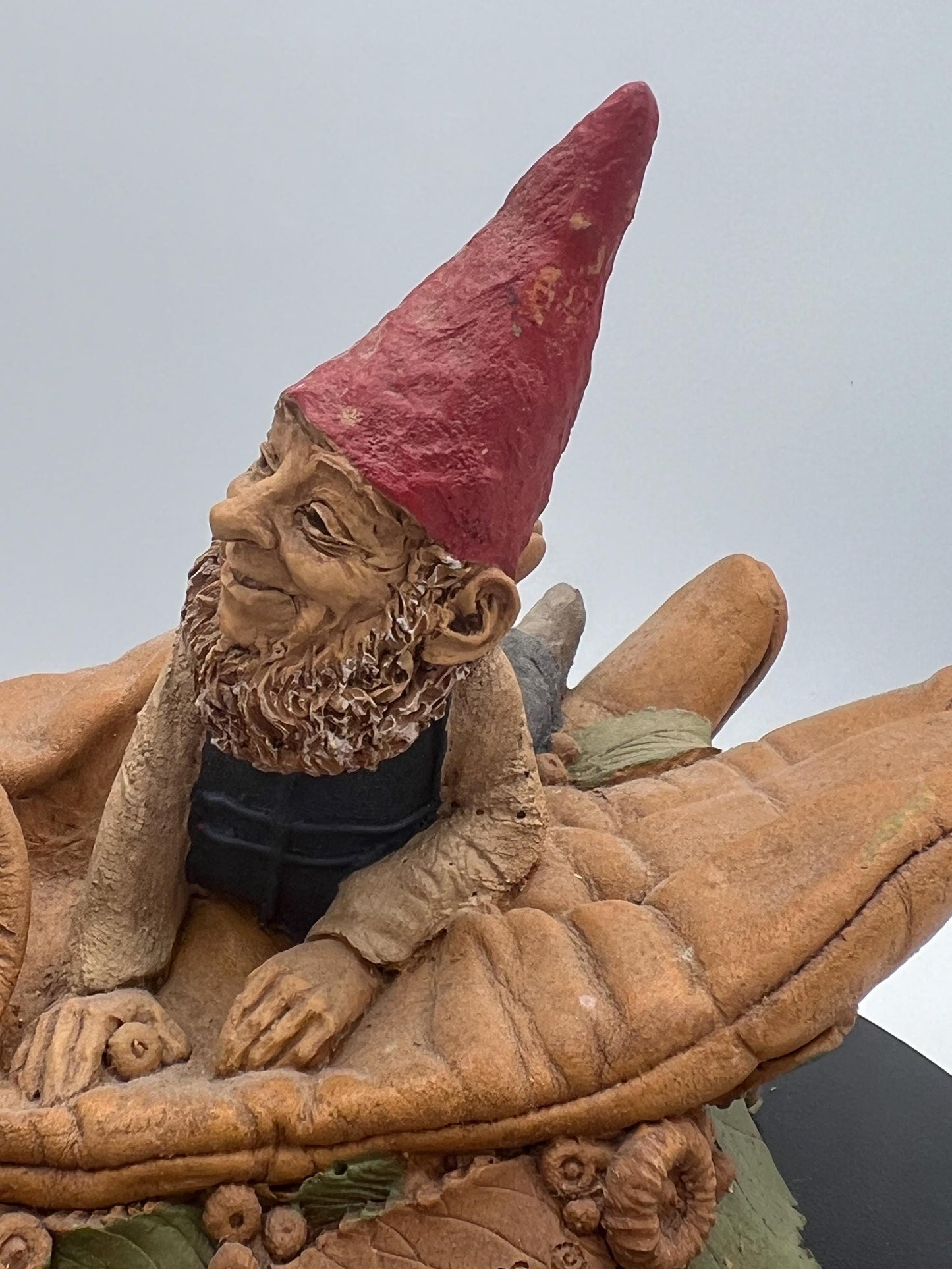 Tom Clark Gnomes | 'Garden Gnomes' Mold 5443 (2000) in Garden Glove and Gnome 'Freddy' | Sold Individually