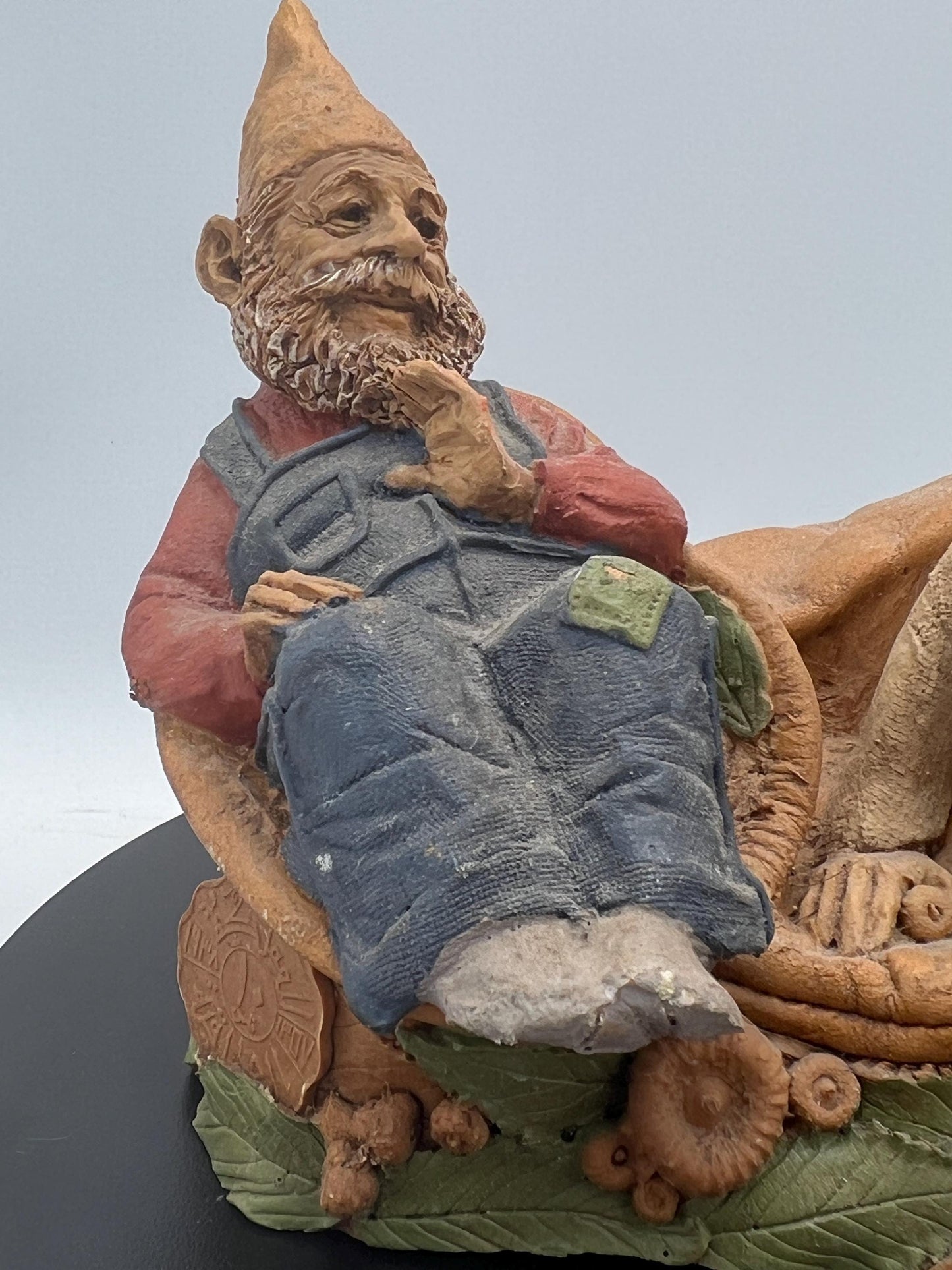 Tom Clark Gnomes | 'Garden Gnomes' Mold 5443 (2000) in Garden Glove and Gnome 'Freddy' | Sold Individually