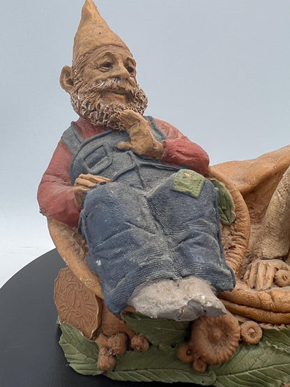 Tom Clark Gnomes | 'Garden Gnomes' Mold 5443 (2000) in Garden Glove and Gnome 'Freddy' | Sold Individually