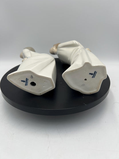 Boy and Girl Kissing, "Kiss Me Goodnight" Lladro Porcelain Sculpture